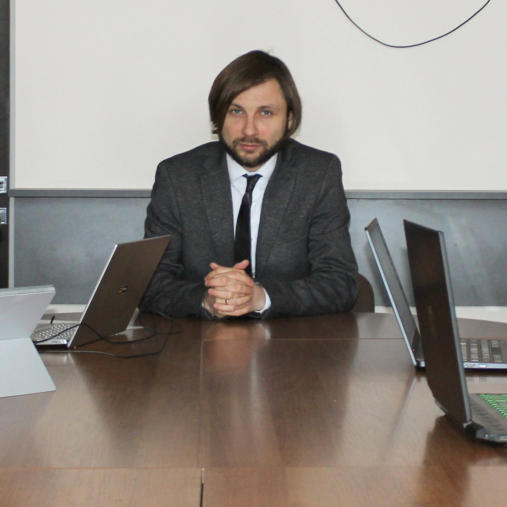 Струнгар Артур Валериевич digital маркетинг Семинар digital маркетинг ДНТБ Украина